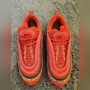 Women's Nike Air Max